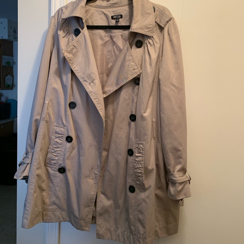 🥃 Trench Coat
